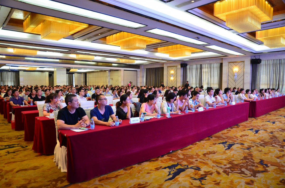 191737058709.jpg 191737058709.jpg